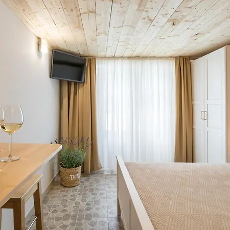 Wood One Apartament