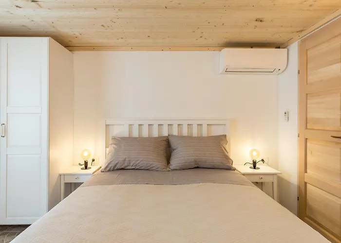 Apartment Wood One *